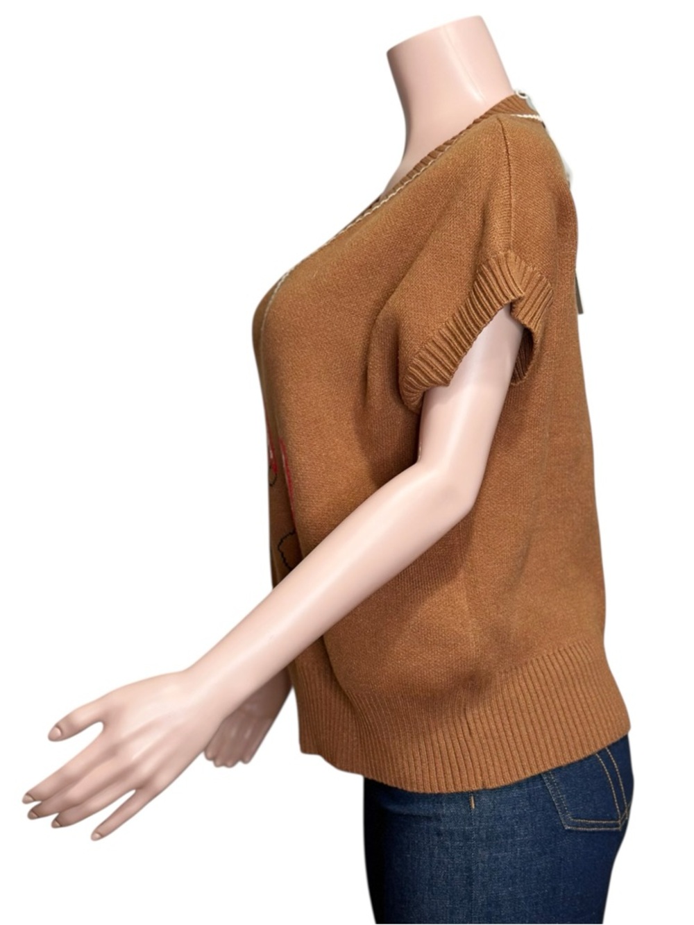 LISA SAYS GAH Fangio Oversized Knit Vest, Fungo Camel, M/L - Picture 7 of 11